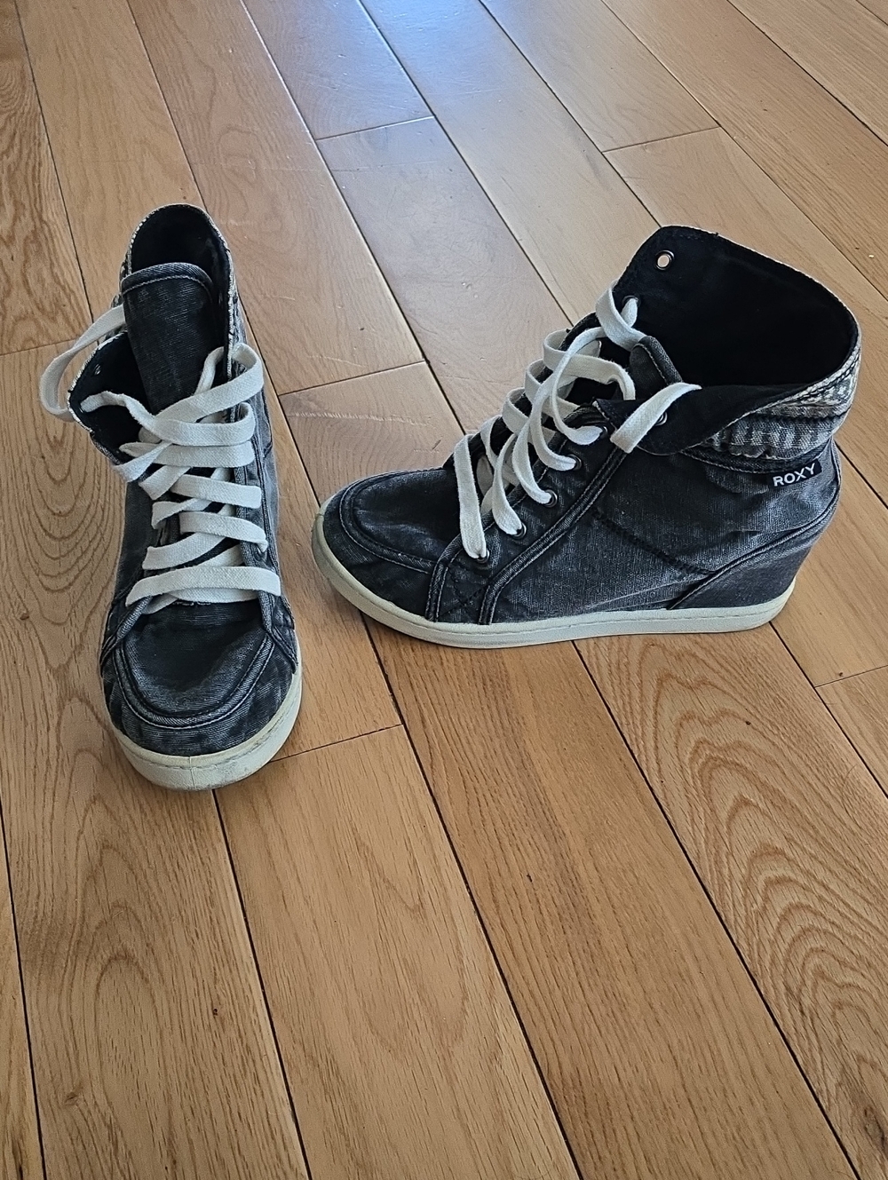 Roxy Black High-Top Wedge Lace-Up Sneakers